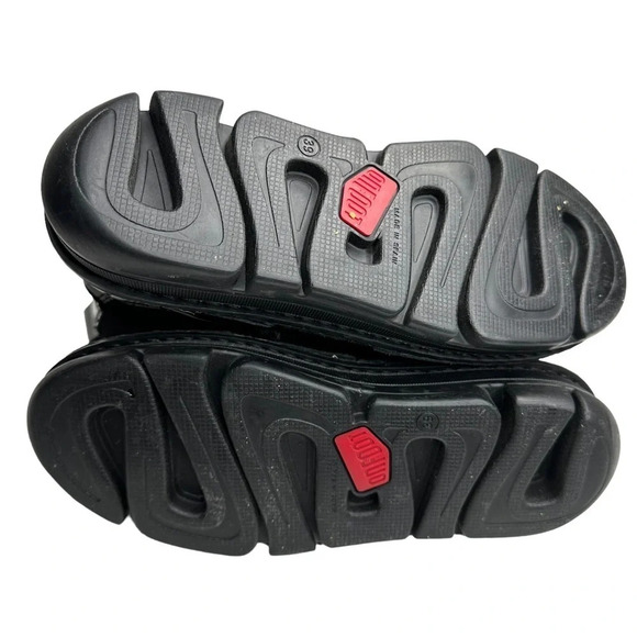 On Foot Women's Zen Boot in Black. Sz: 8 US/39 EU - Picture 10 of 13